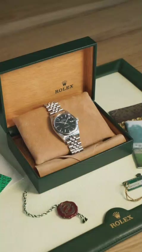 MTL047 - Rolex Luxury Stainless Steel Watch ñ Timeless Elegance & Prestige for Men